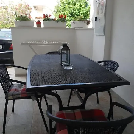 Luxury Oasis 아파트 마카르스카