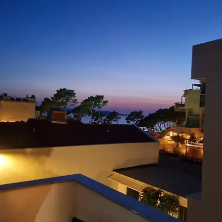 Luxury Oasis 마카르스카