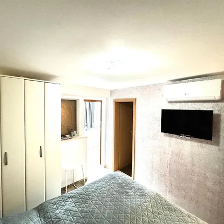 Luxury Oasis Appartement Makarska