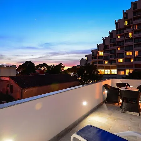 Apartment Luxury Oasis *