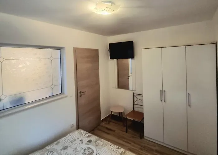 Luxury Oasis Apartment